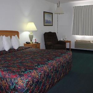 Americas Best Value Inn Grand Forks